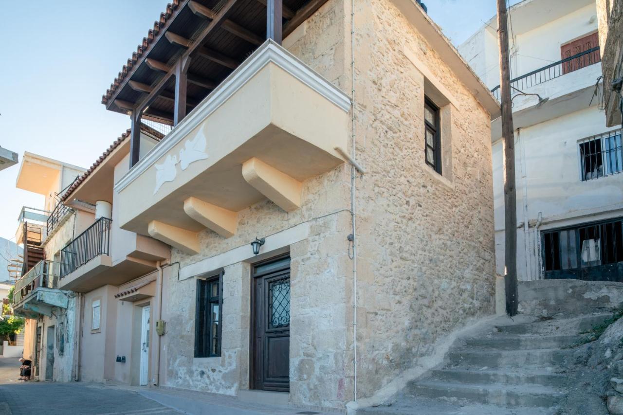 Krouson Mansion Krousonas  Экстерьер фото